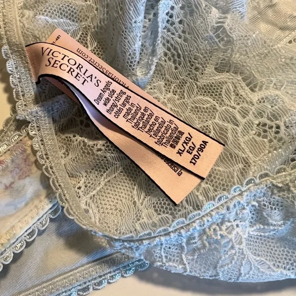 Victoria’s Secret pink thong string panties. Size Xl - Picture 7 of 7